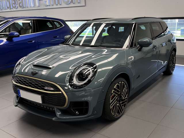 Imagine MINI John Cooper Works Clubman Untold Edition