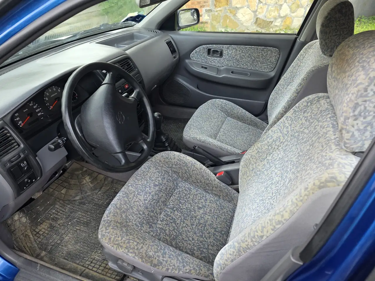 Nissan Almera 5p 1.4 GX, foto 7