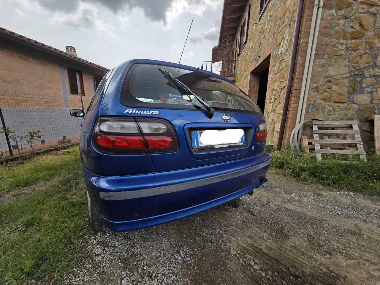 Nissan Almera 5p 1.4 GX, foto 2