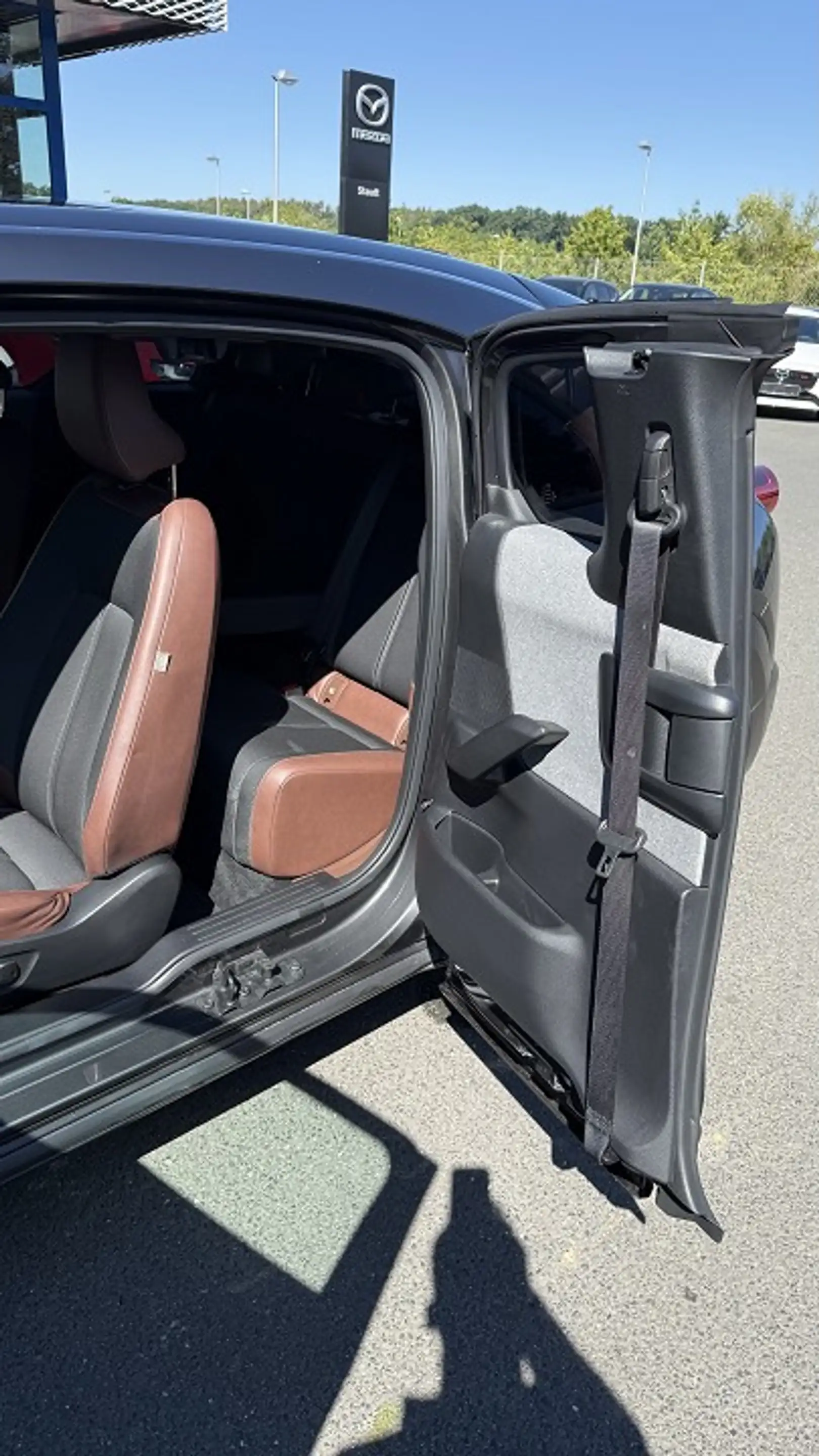 Mazda MX-30 35,5 kWh e-SKYACTIV EV 145 PS MX-30 2022 L e-SKYAC — photo 13