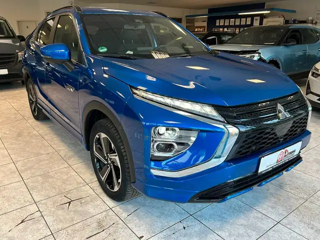 Mitsubishi Eclipse Cross Plus Select Hybrid 4WD Klima Navi