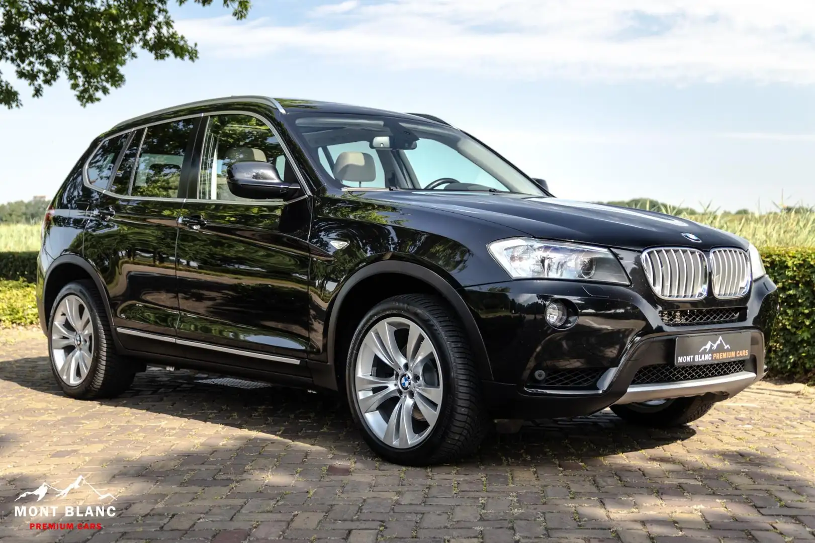 BMW X3 XDrive35i High Executive|Pano.|Head-Up|Acht. rij c Zwart - 1