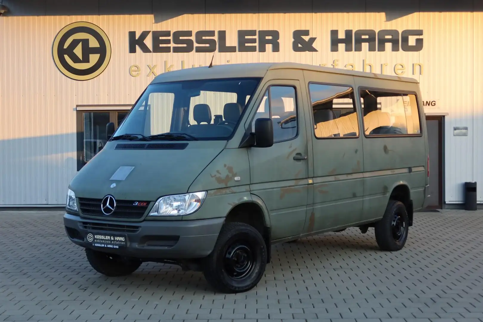 Mercedes-Benz Sprinter 313 CDI Sprinter 11/9 Sitzer 313 CDI 4x4, Grün - 1
