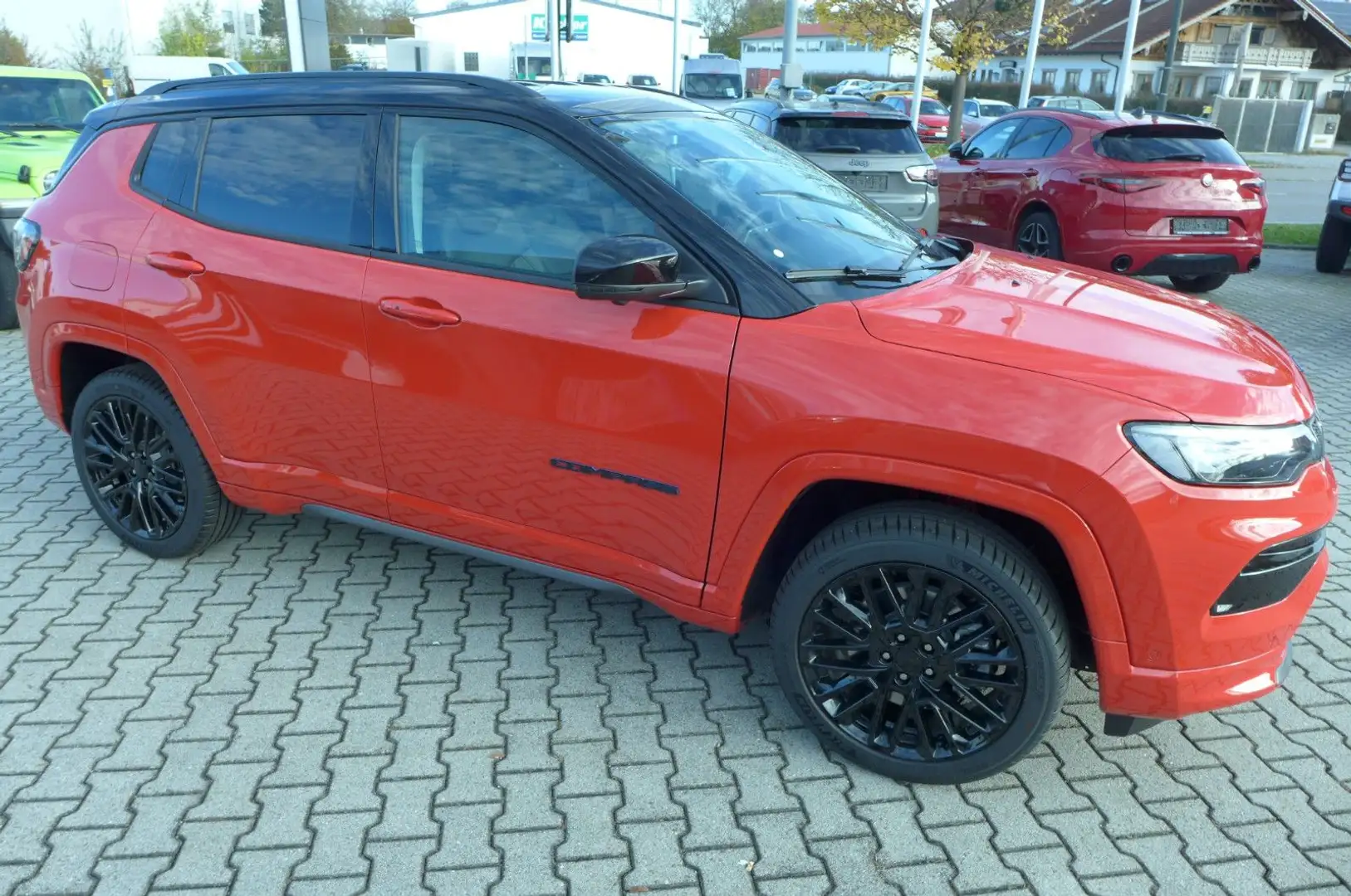 Jeep Compass S Plug-In Hybrid 4WD Rot - 2