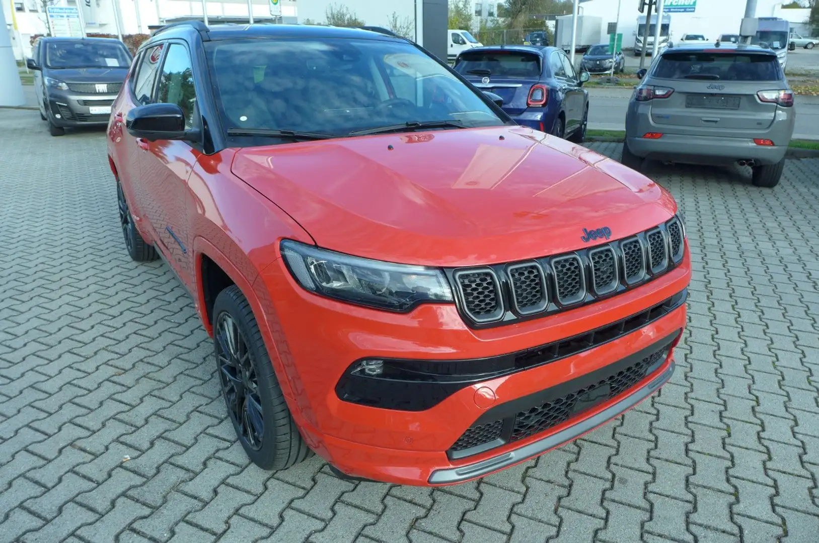 Jeep Compass S Plug-In Hybrid 4WD Rot - 1