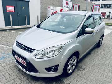 1.6 TDCi Titanium Sitzplatze 7