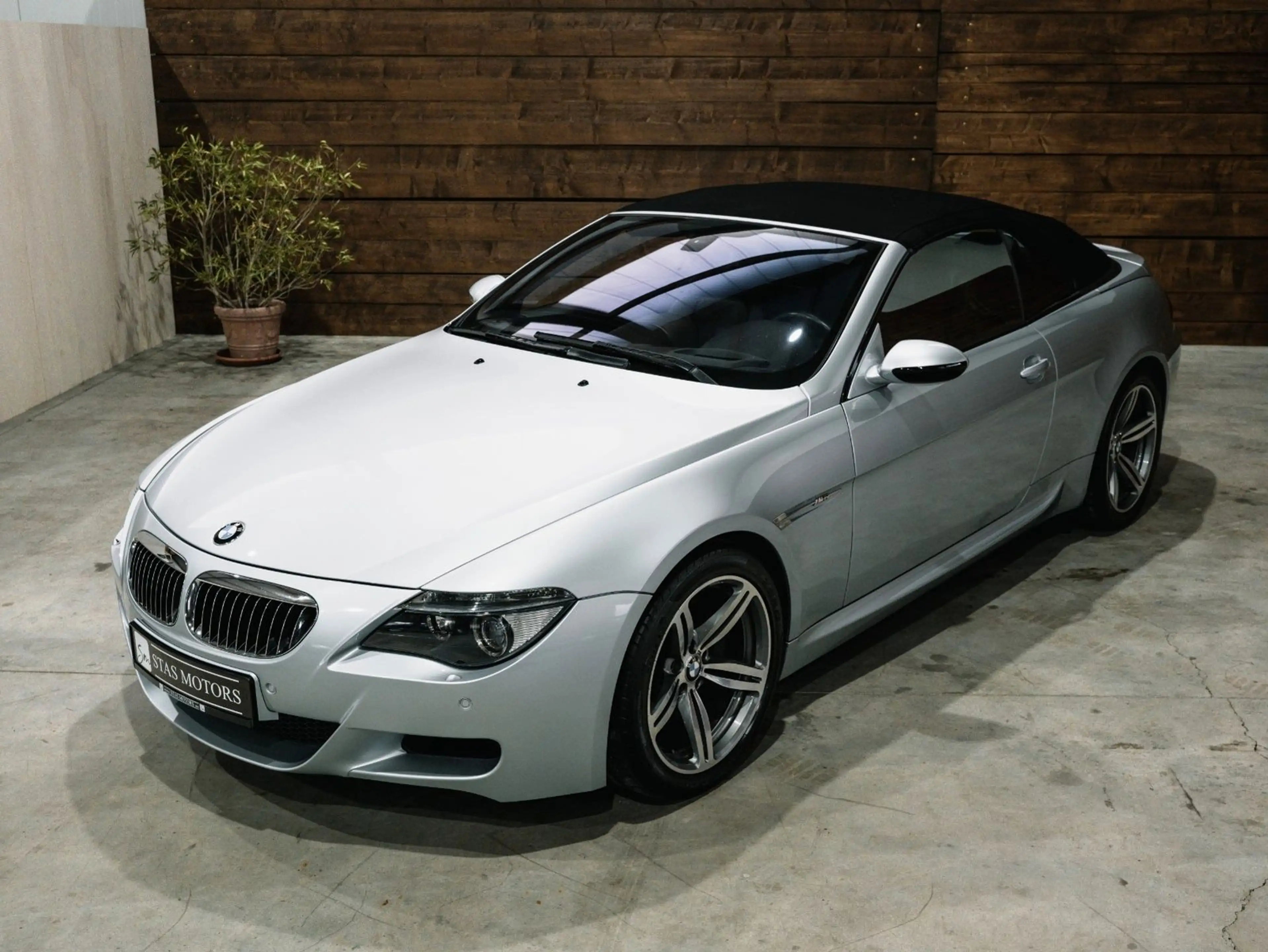 BMW M6 CABRIO 5.0 V10 SMG*SCHECKHEFT*KUPPLUNG NEU — photo 9