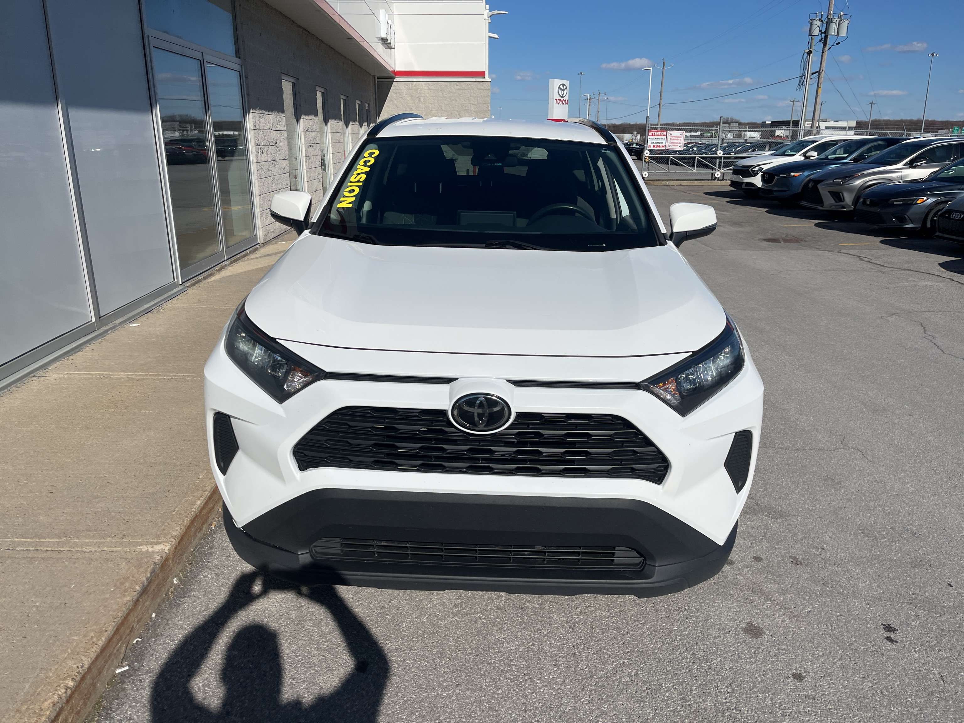 2021 Toyota RAV4 LE(traction avant) Cam.recul Sièges chauff. — снимка 1