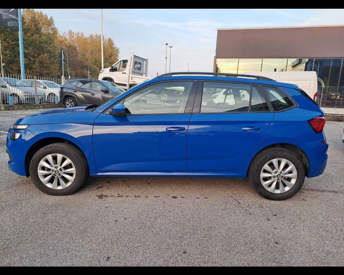 Skoda Kamiq 1.0 TSI Ambition Bleu - 2