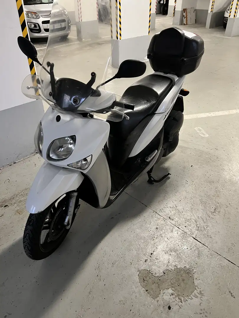 Yamaha Xenter 150 - 1