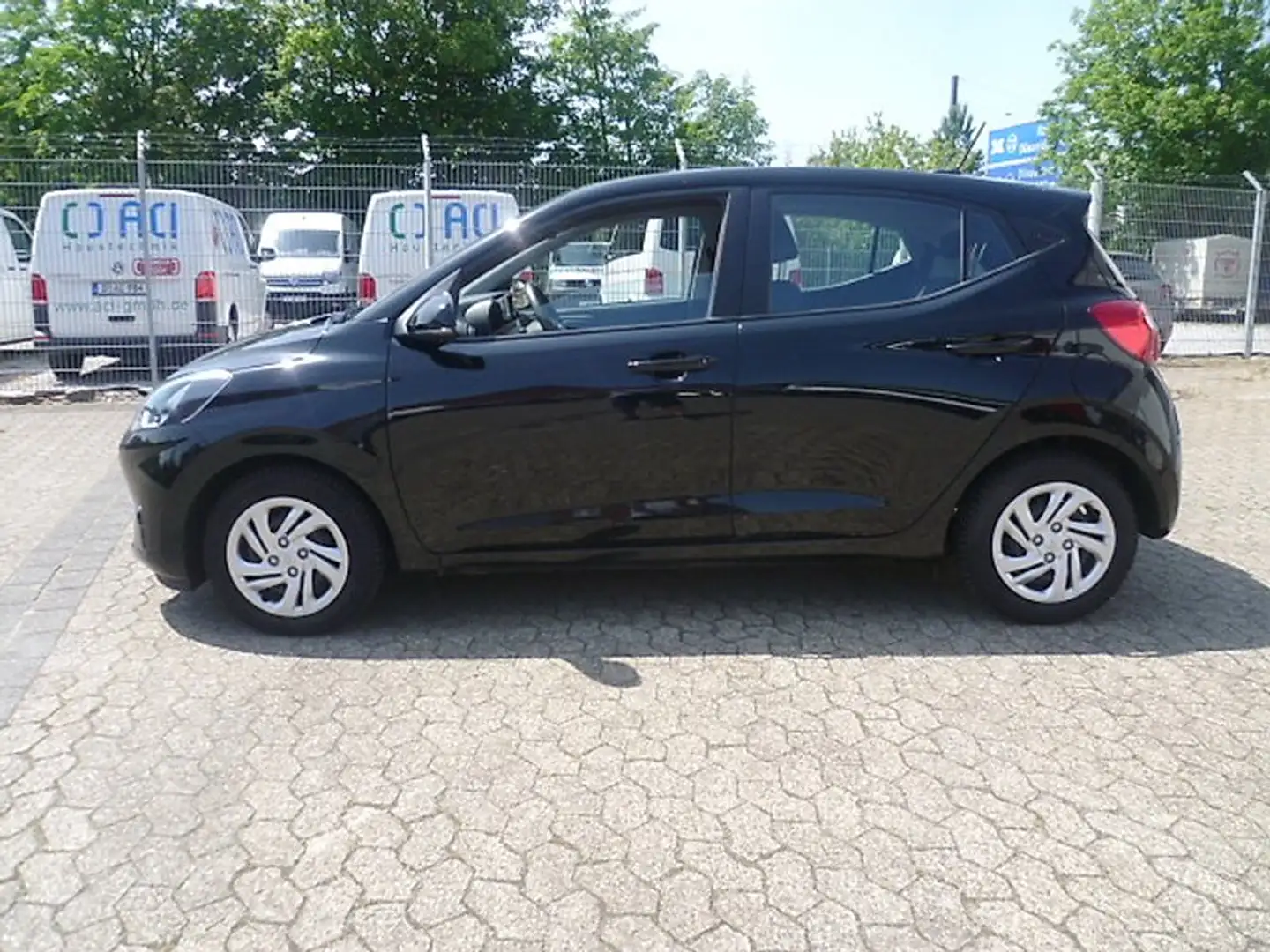 Hyundai i10 Pure 1Hand Scheckheft Tür Schaden Voll Farbreit Zwart - 2