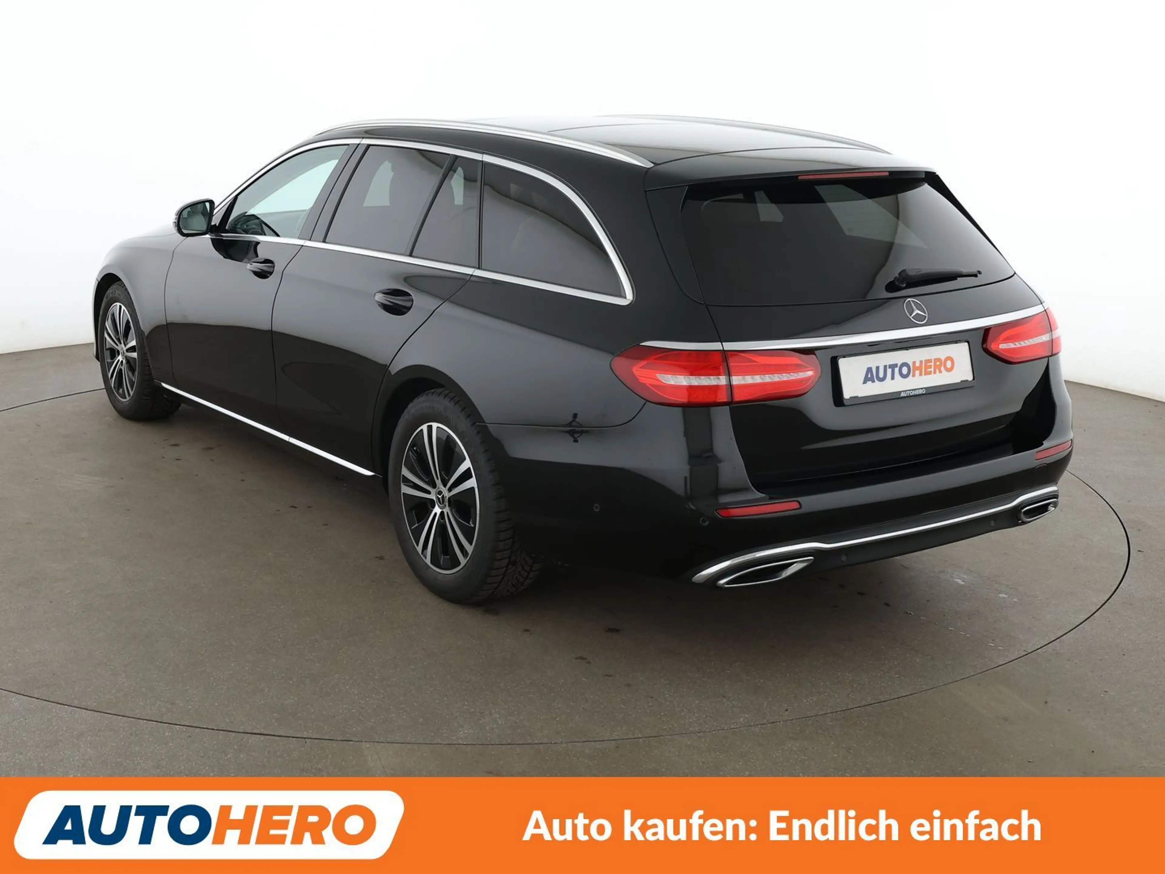 Mercedes-Benz E 220 d Avantgarde Aut.*NAVI*360*ACC*SHZ* — photo 4