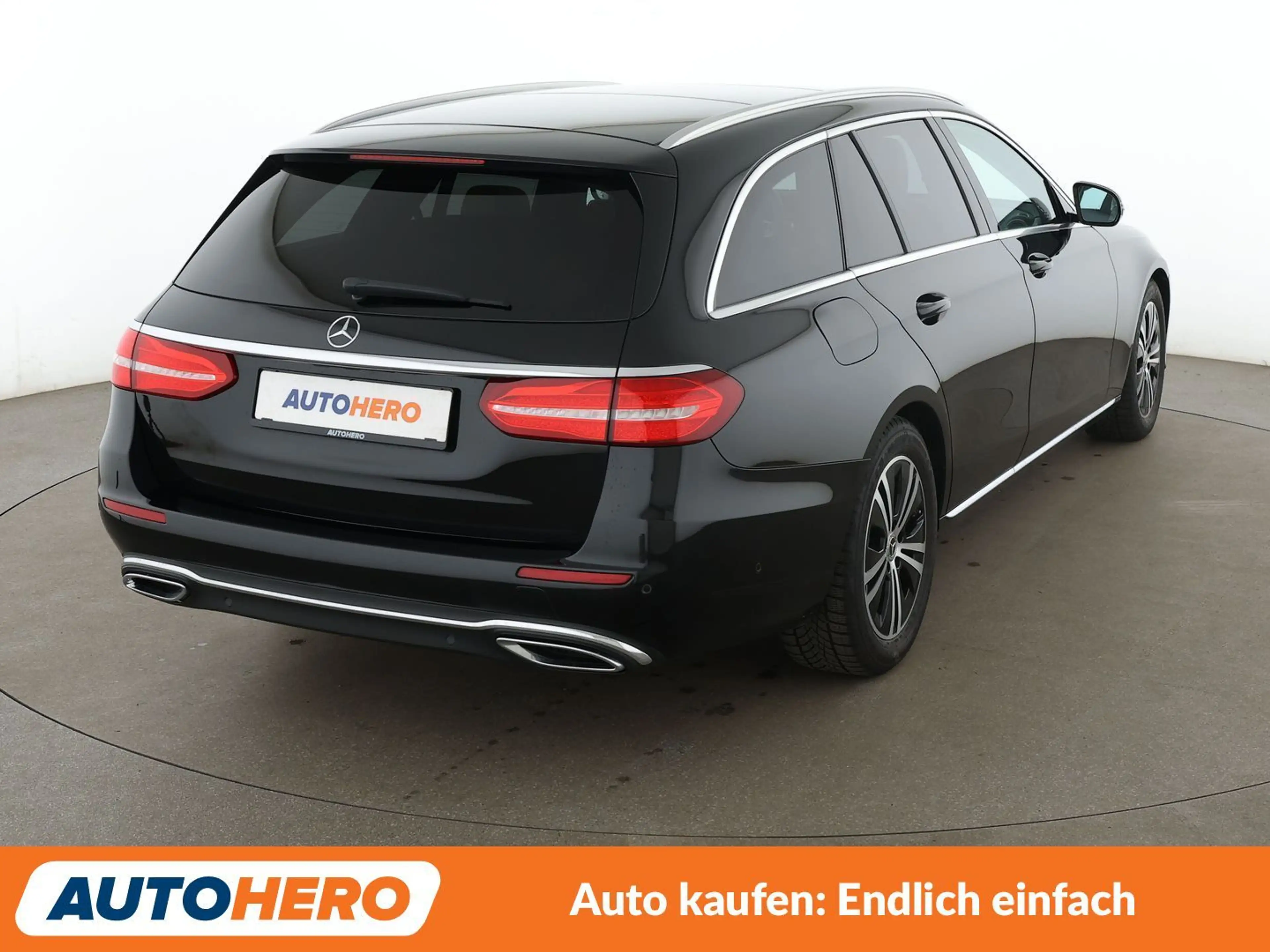 Mercedes-Benz E 220 d Avantgarde Aut.*NAVI*360*ACC*SHZ* — photo 6
