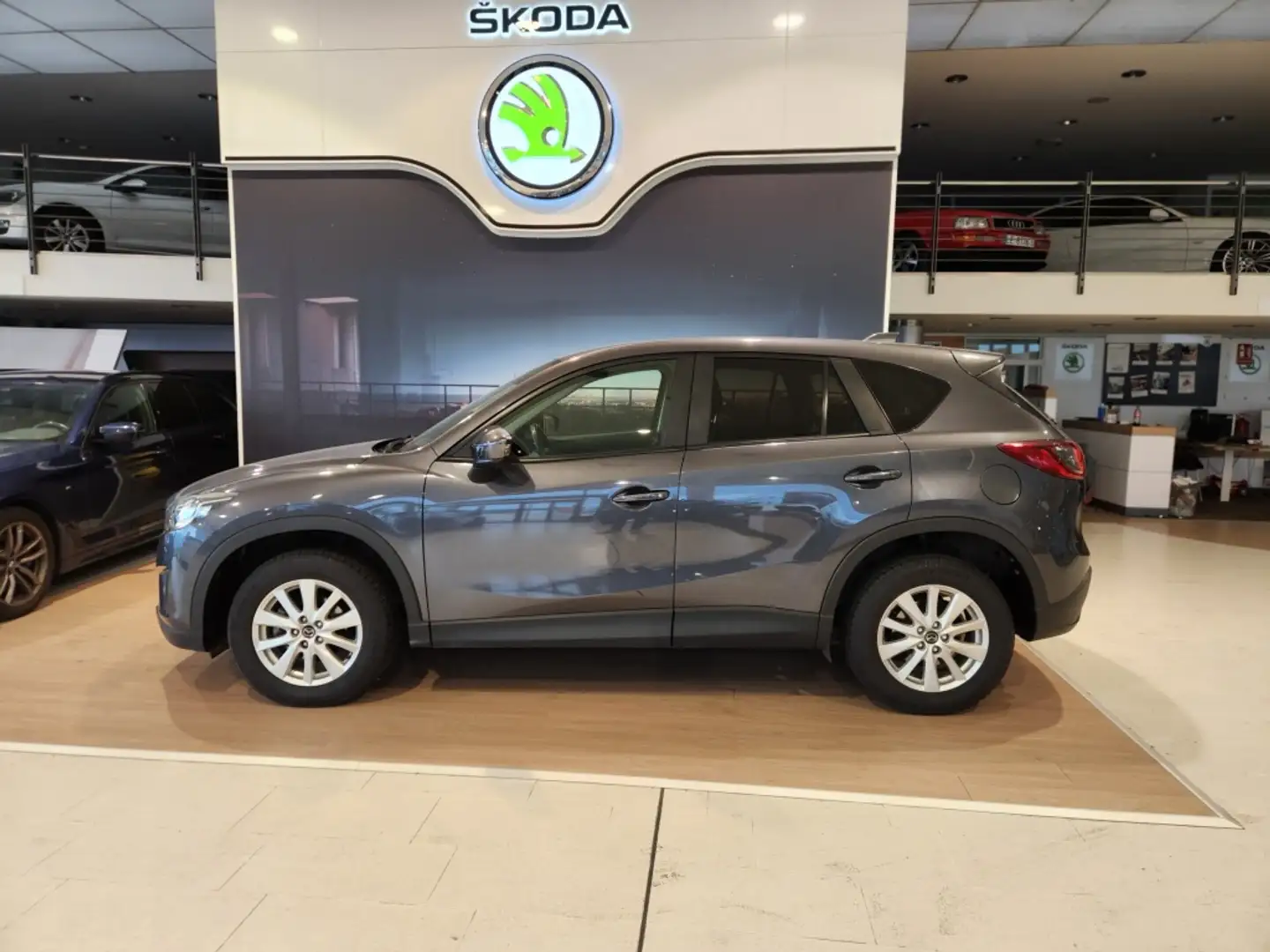 Mazda CX-5 2.2DE Luxury 4WD Zwart - 2