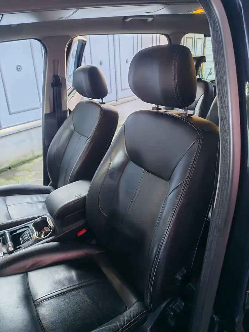 Ford Galaxy 2200Ghia - 1