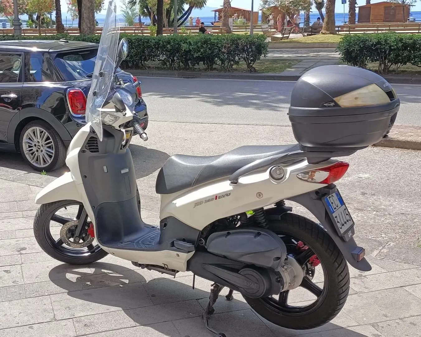 SYM HD 200 Blanc - 2