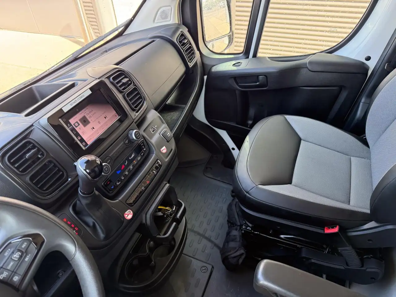 RAM ProMaster 3500 снимка RAM ProMaster 3500