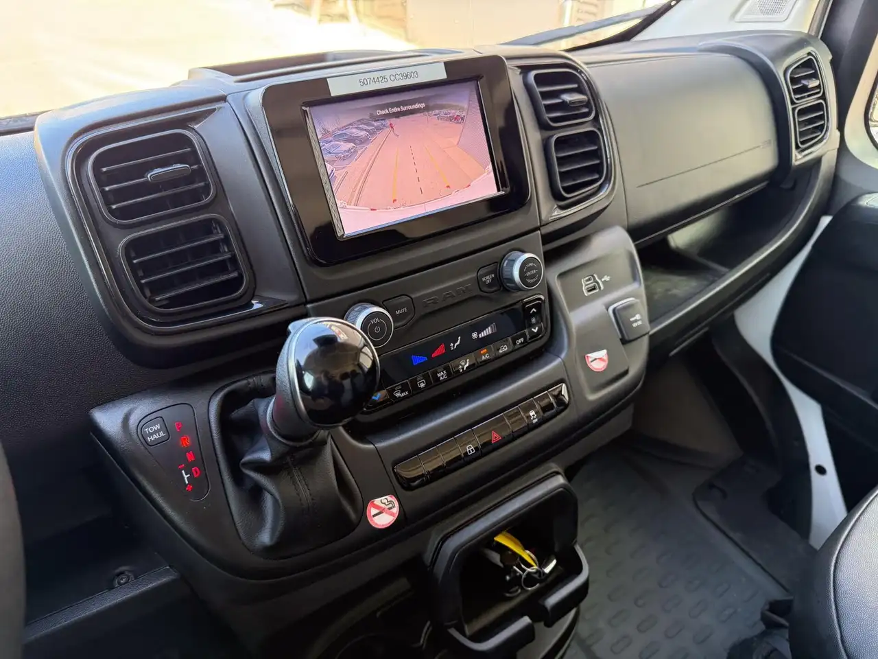 RAM ProMaster 3500 снимка RAM ProMaster 3500