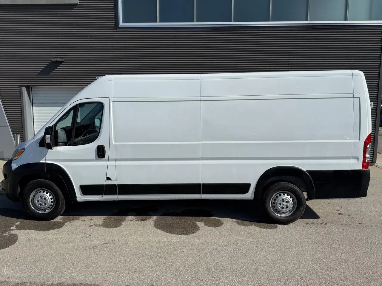 RAM ProMaster 3500 снимка RAM ProMaster 3500
