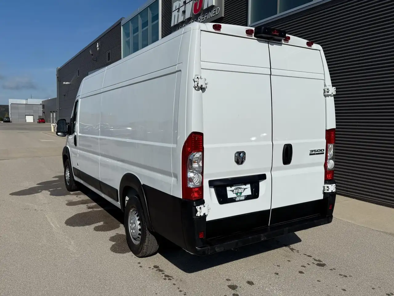 RAM ProMaster 3500 снимка RAM ProMaster 3500