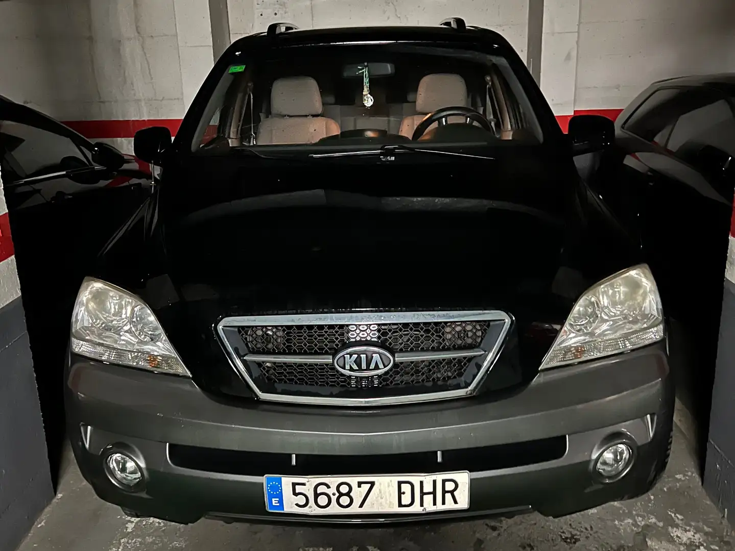 Kia Sorento 2.5CRDI EX Fekete - 1
