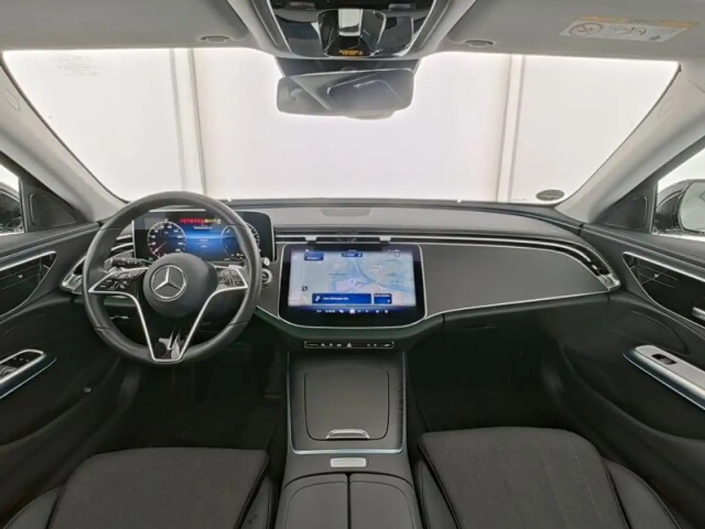 Mercedes-Benz E 300 E 300 Tde ADVANCED AHK Distronic LED KAMERA 19" Schwarz - 2