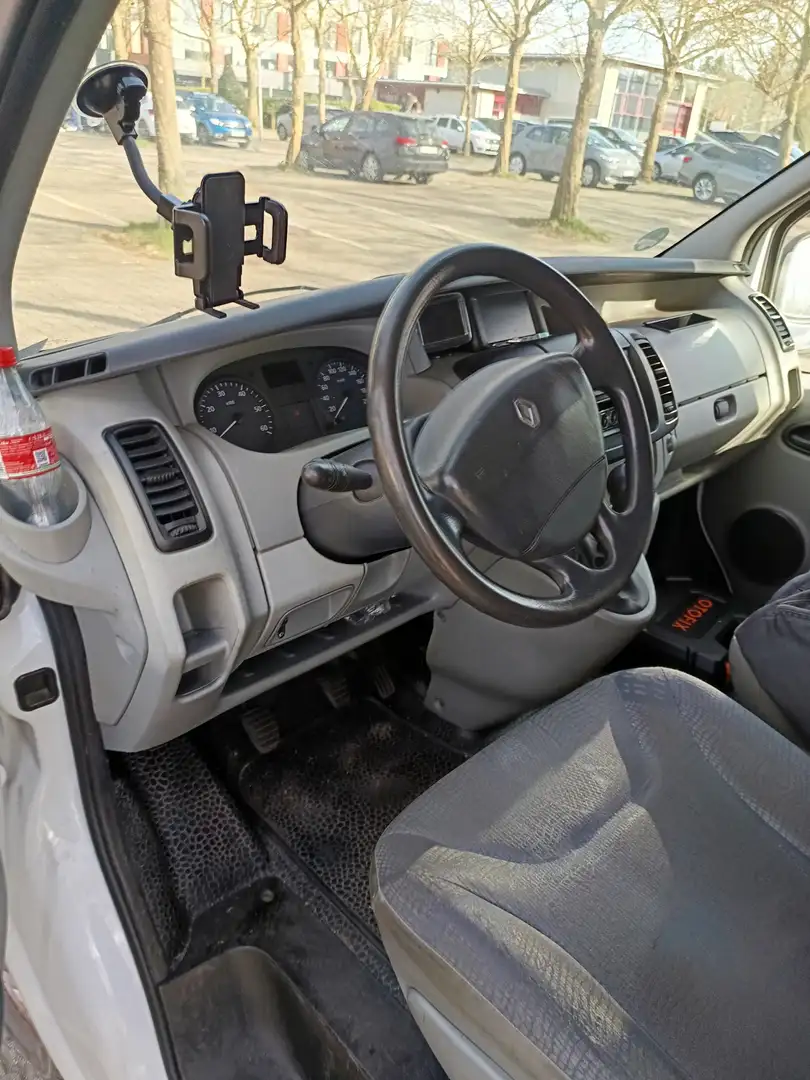 Renault Trafic 1.9DCi Furgón 29 C Sobreelevado 100 - 2