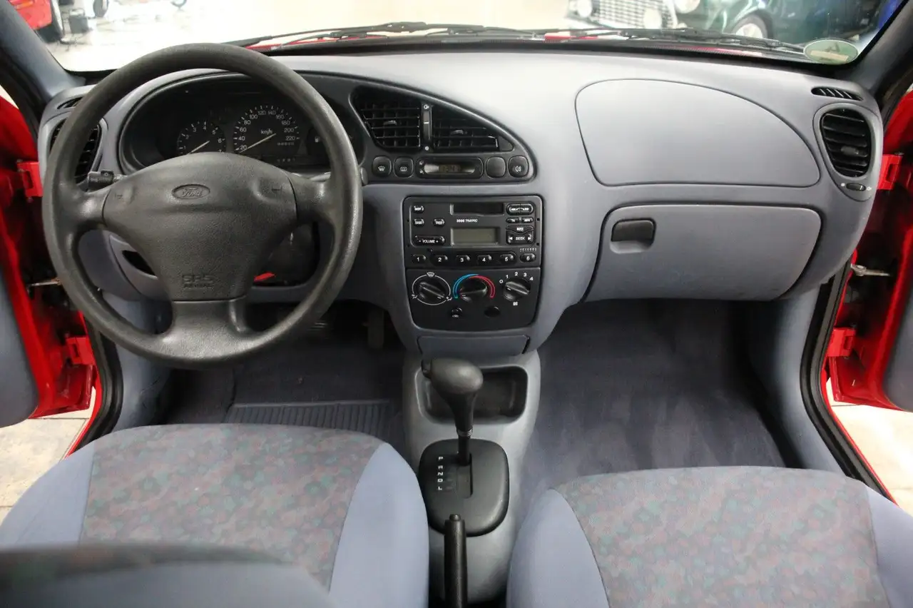 Ford Fiesta 1.25 Automatik Flair, foto 10