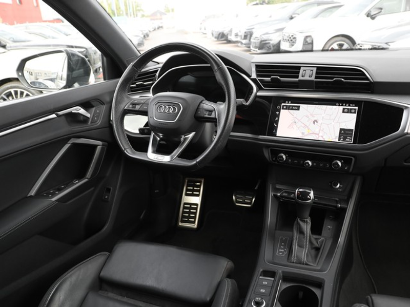 Audi Q3 45 TFSI e S line ACC SHZ LED Kamera Navi+ Busin... — photo 8