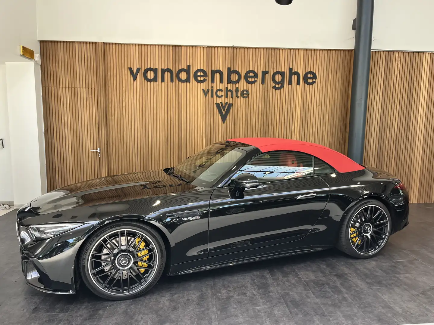 Mercedes-Benz SL 63 AMG AMG SL 63 4Matic+ AMG SPEEDSHIFT MCT 9G Noir - 1