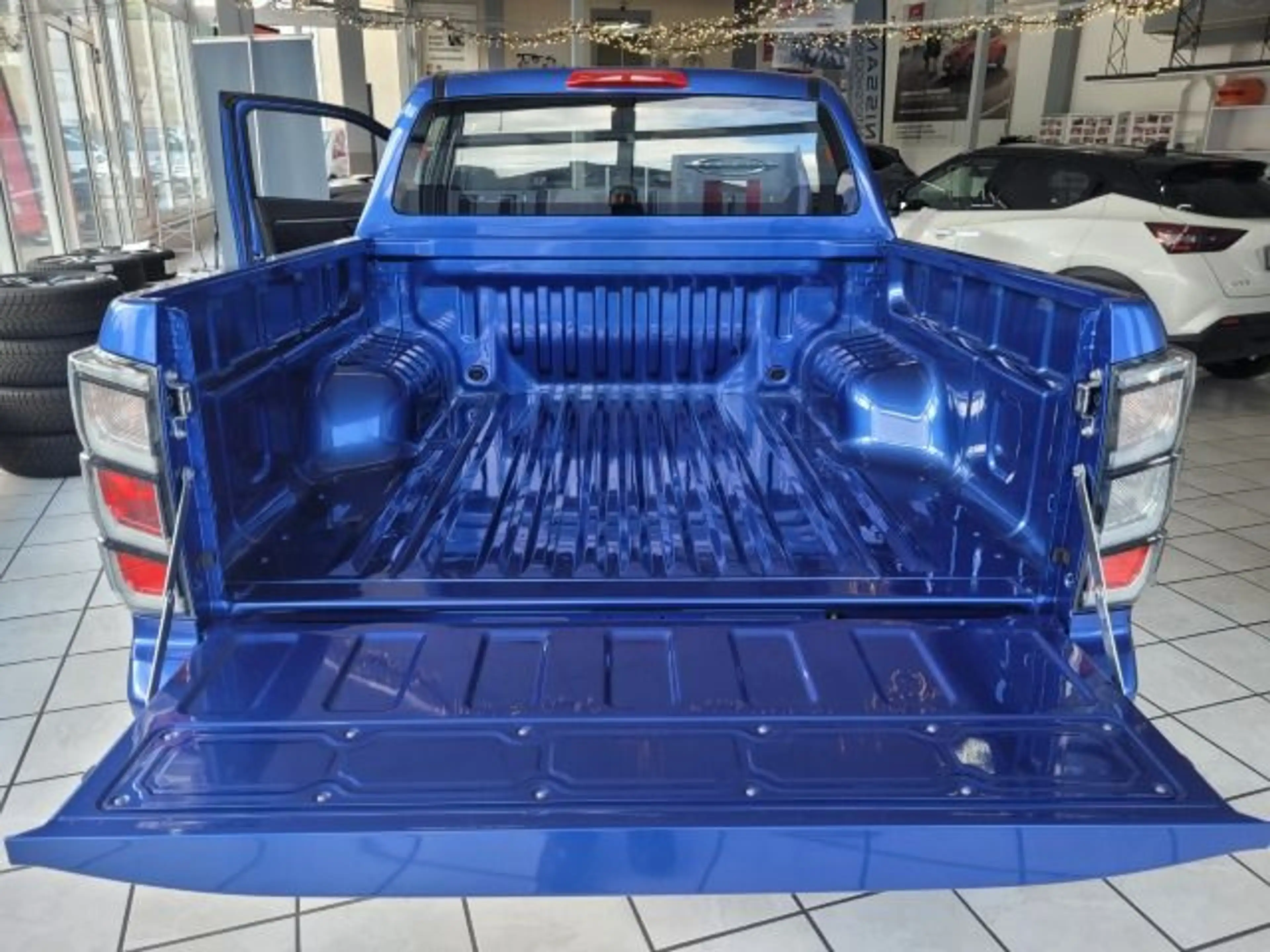 Isuzu D-Max Double Cab 4WD LSE — photo 13