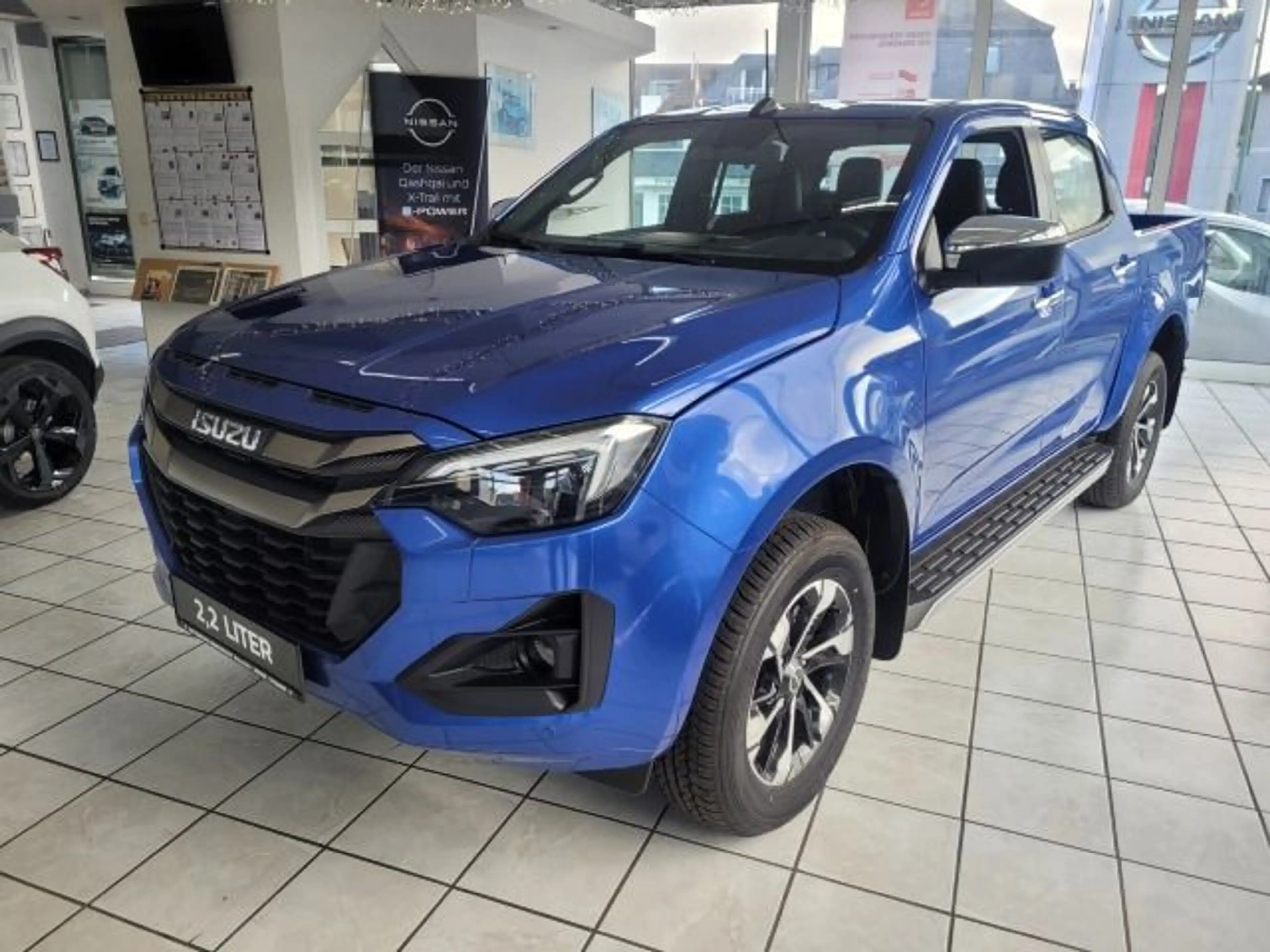 Isuzu D-Max Double Cab 4WD LSE — photo 8