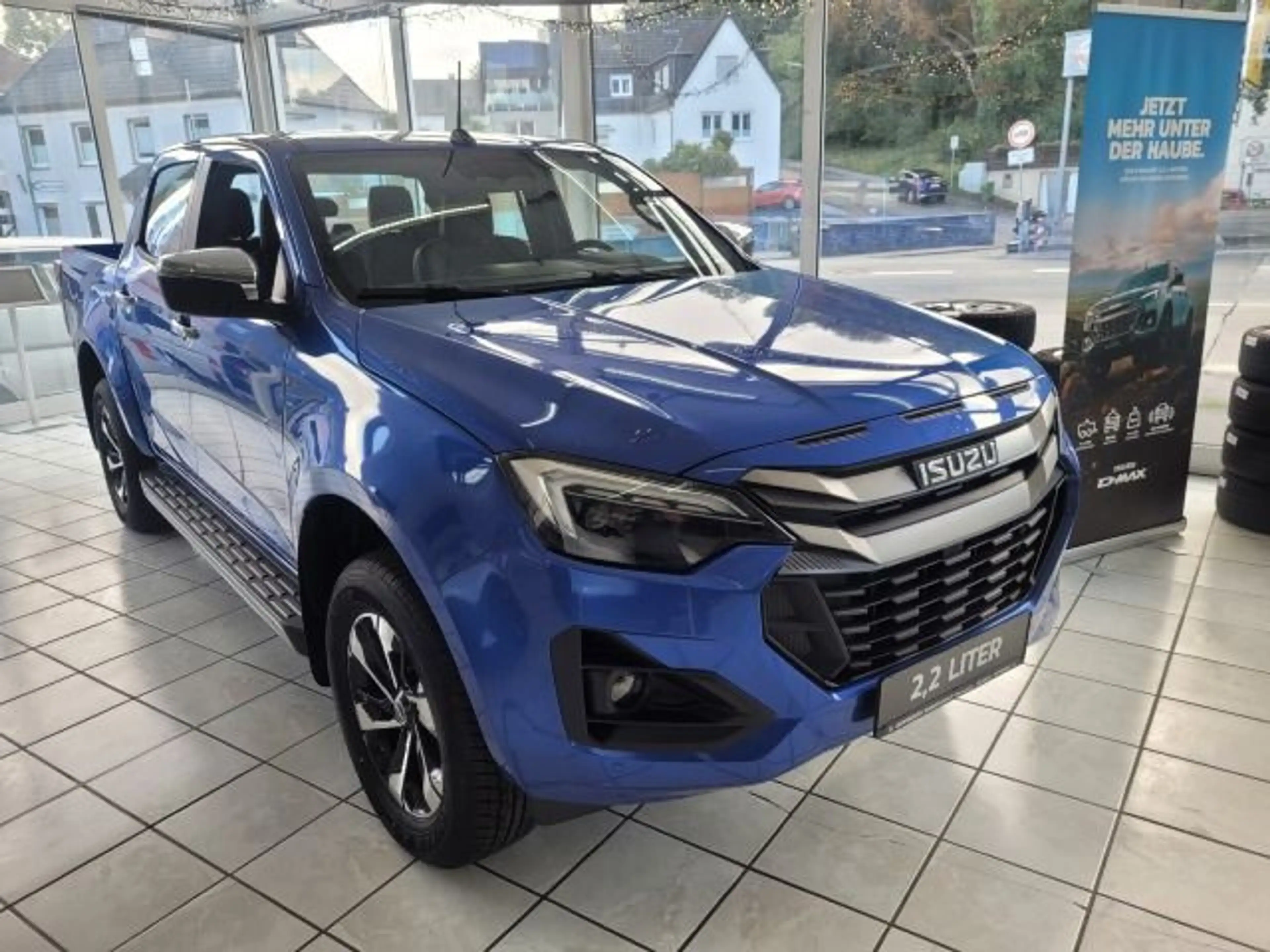 Isuzu D-Max Double Cab 4WD LSE — photo 2