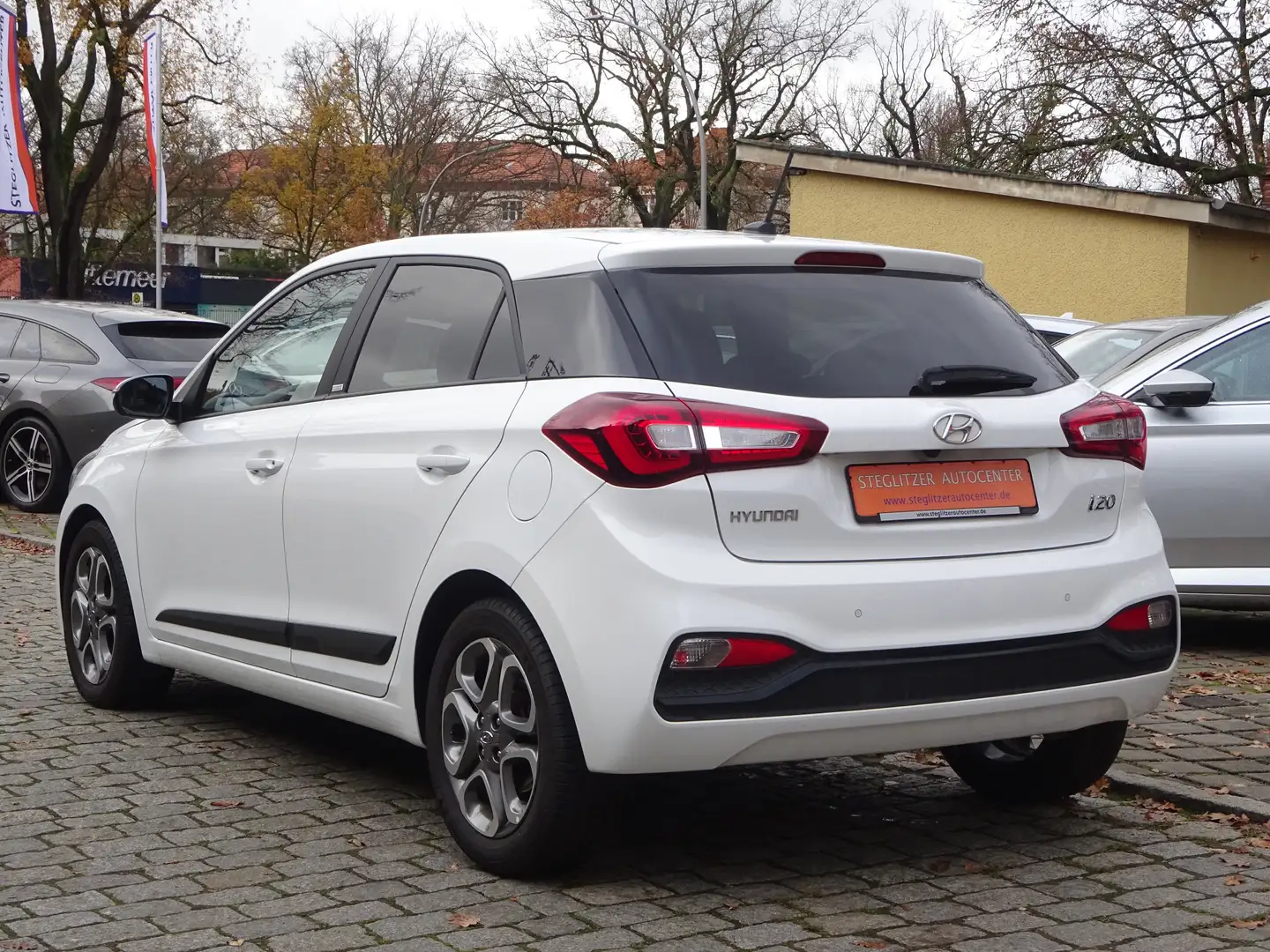 Hyundai i20 1.0 TGDI Style DCT CarPlay/Kamera/PDC/Tempo/SHZ Wit - 2