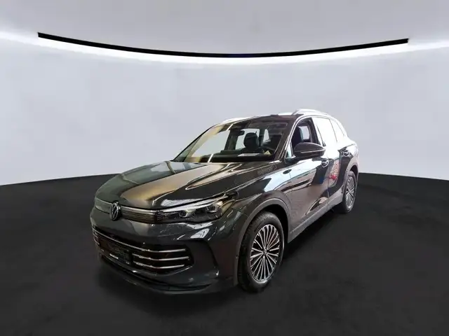 Volkswagen Tiguan 2.0 TDI DSG*PANO*MATRIX*H&K*AHK*360°*HUD*