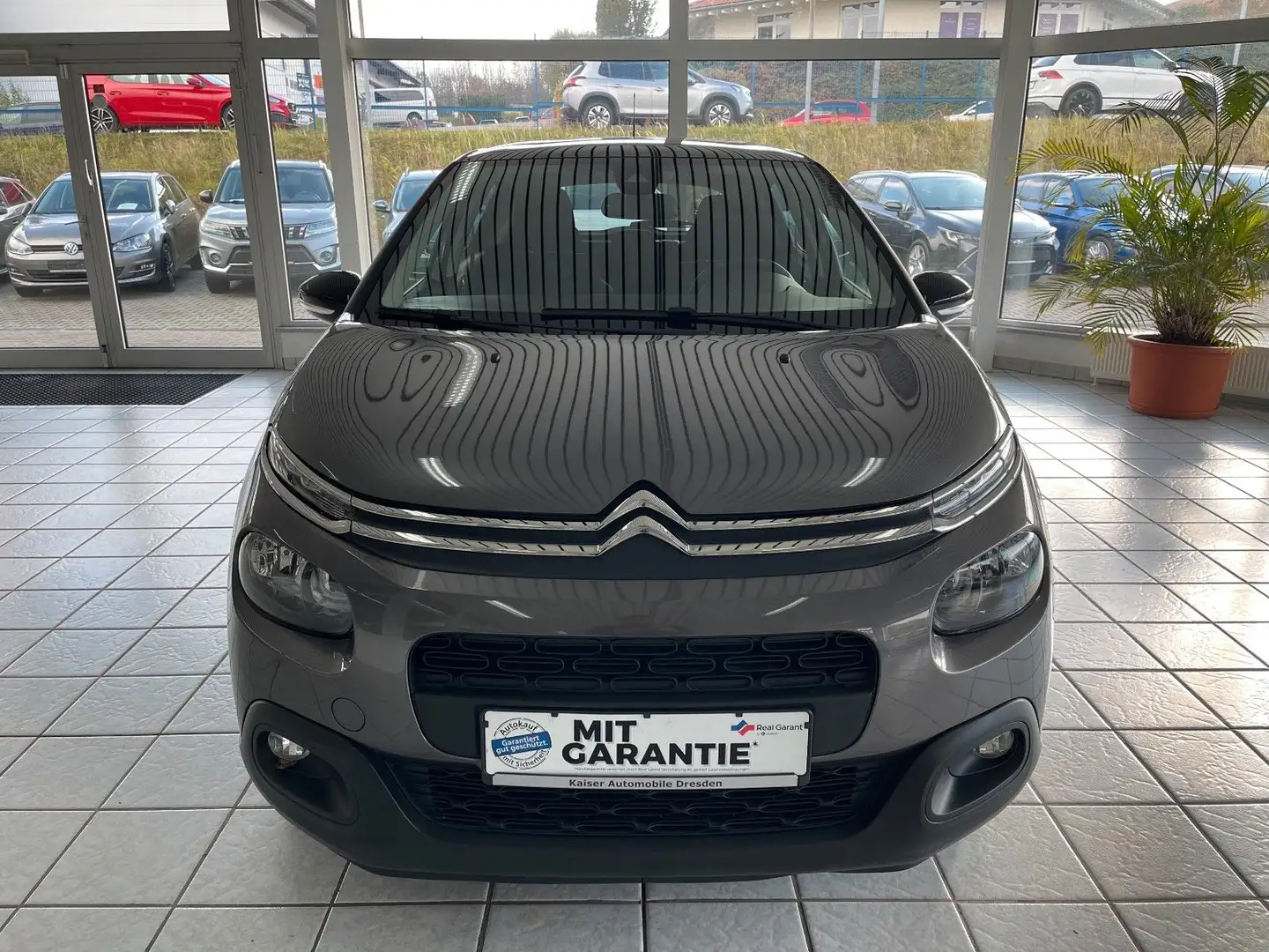 Citroen C3 Shine *LED*PDC*AHK*Sitzheiz*Allwetter* Grau - 2