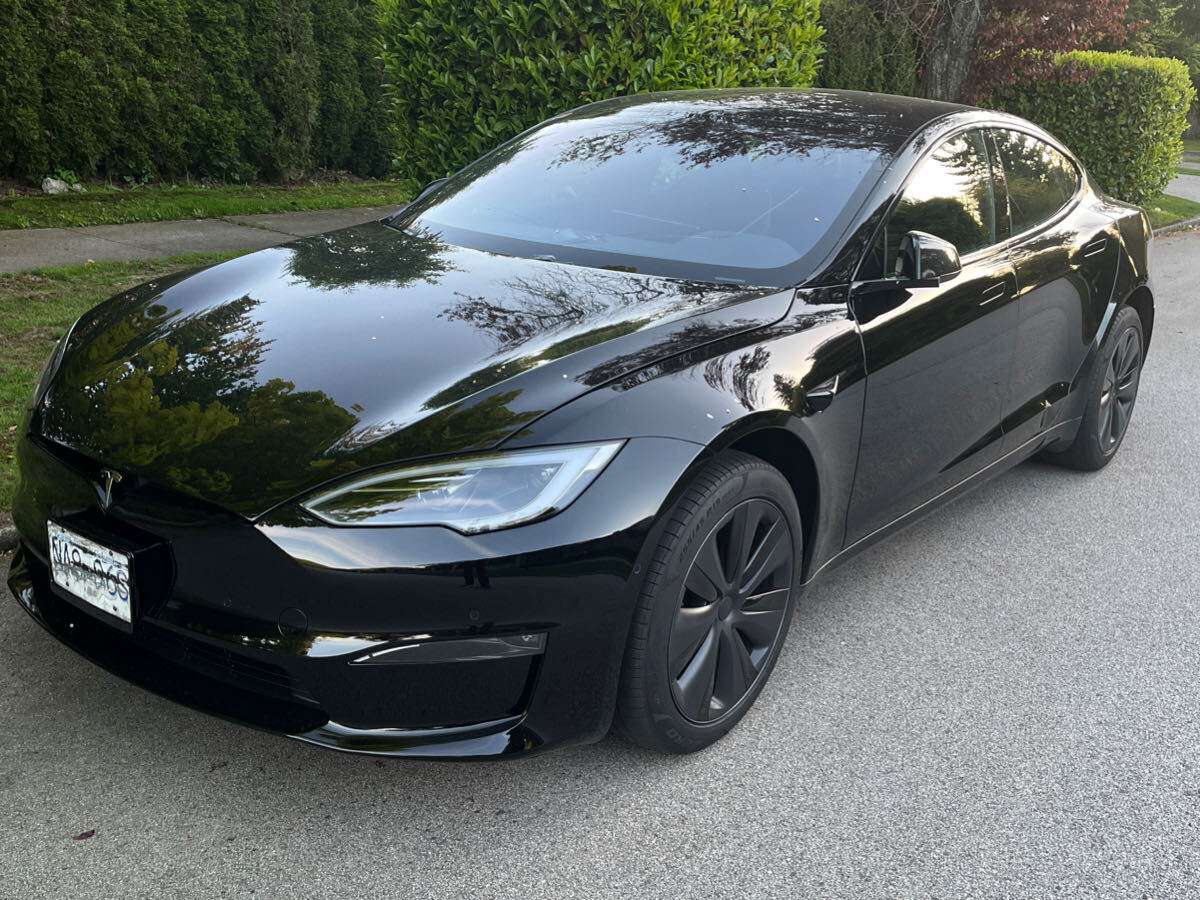 2022 Tesla Model S AWD