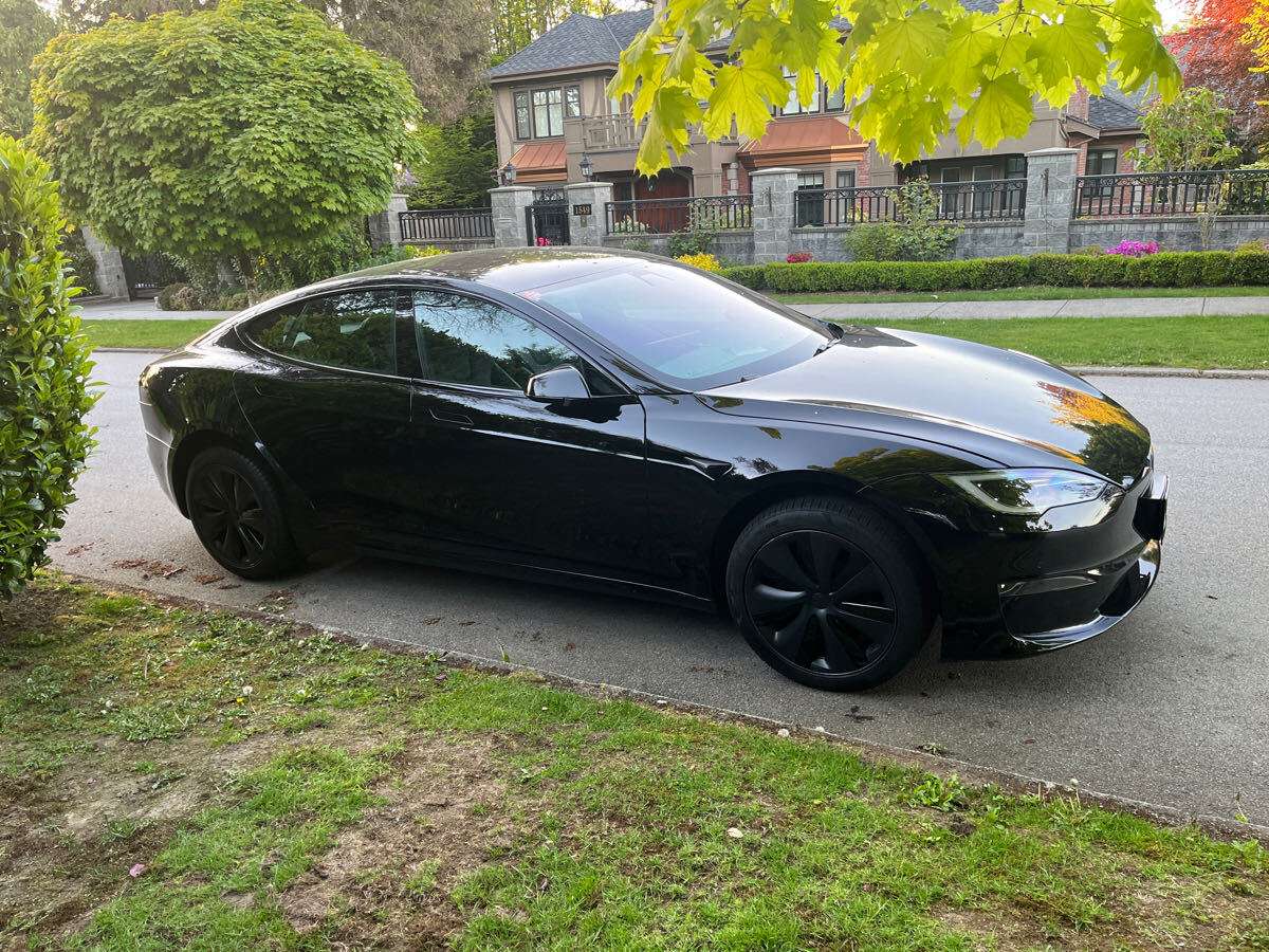 2022 Tesla Model S AWD alt 4