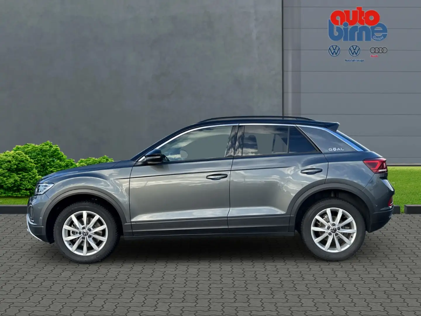 Volkswagen T-Roc 2.0 TDI Goal AHK-abnehmbar Navi LED ACC Apple CarP Grau - 2