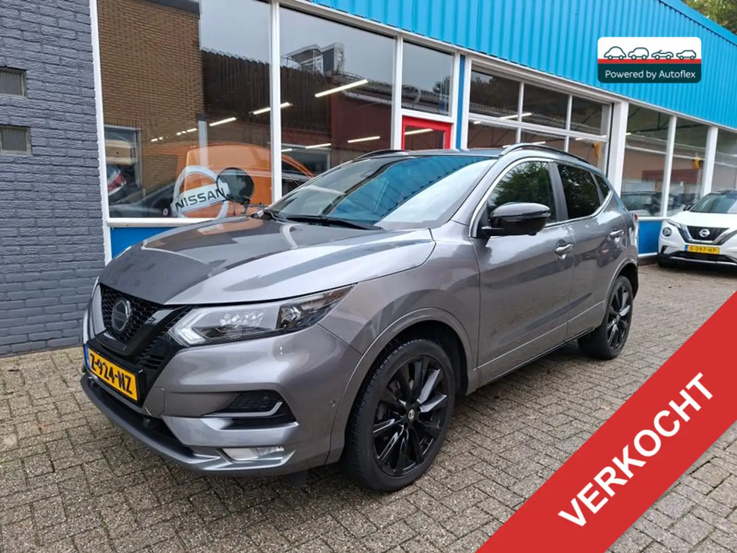 Nissan Qashqai 1.3 DIG-T N-TEC AUTOMAAT RIJKLAAR Grijs - 1