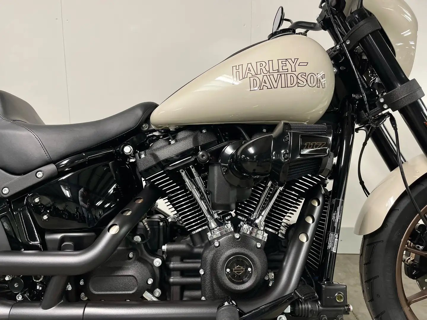 Harley-Davidson Lowrider S SOFTAIL FXLRS Nu 6 maanden GRATIS Full Omnium verz Blanc - 2