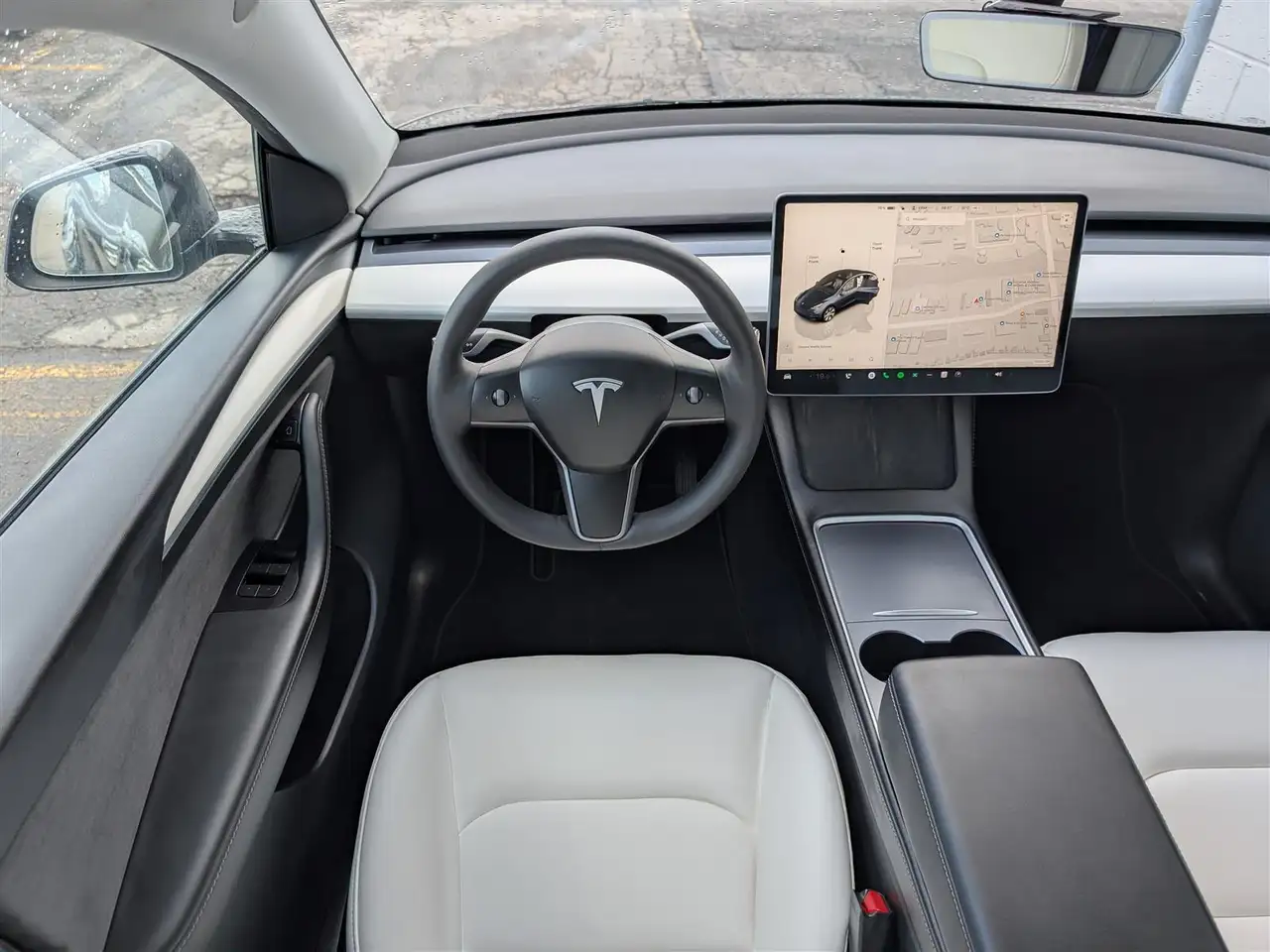 Tesla Model Y снимка Tesla Model Y