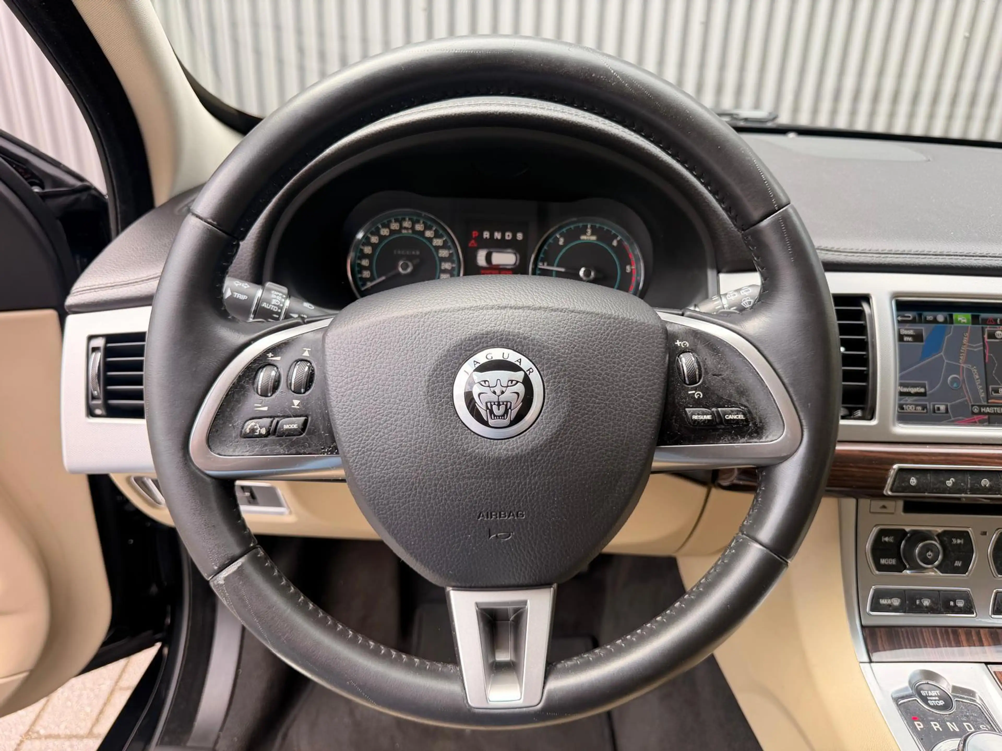 Jaguar XF Sportbrake 2.2D S 200pk|Stoelverwarming|Camera|Cru — photo 12
