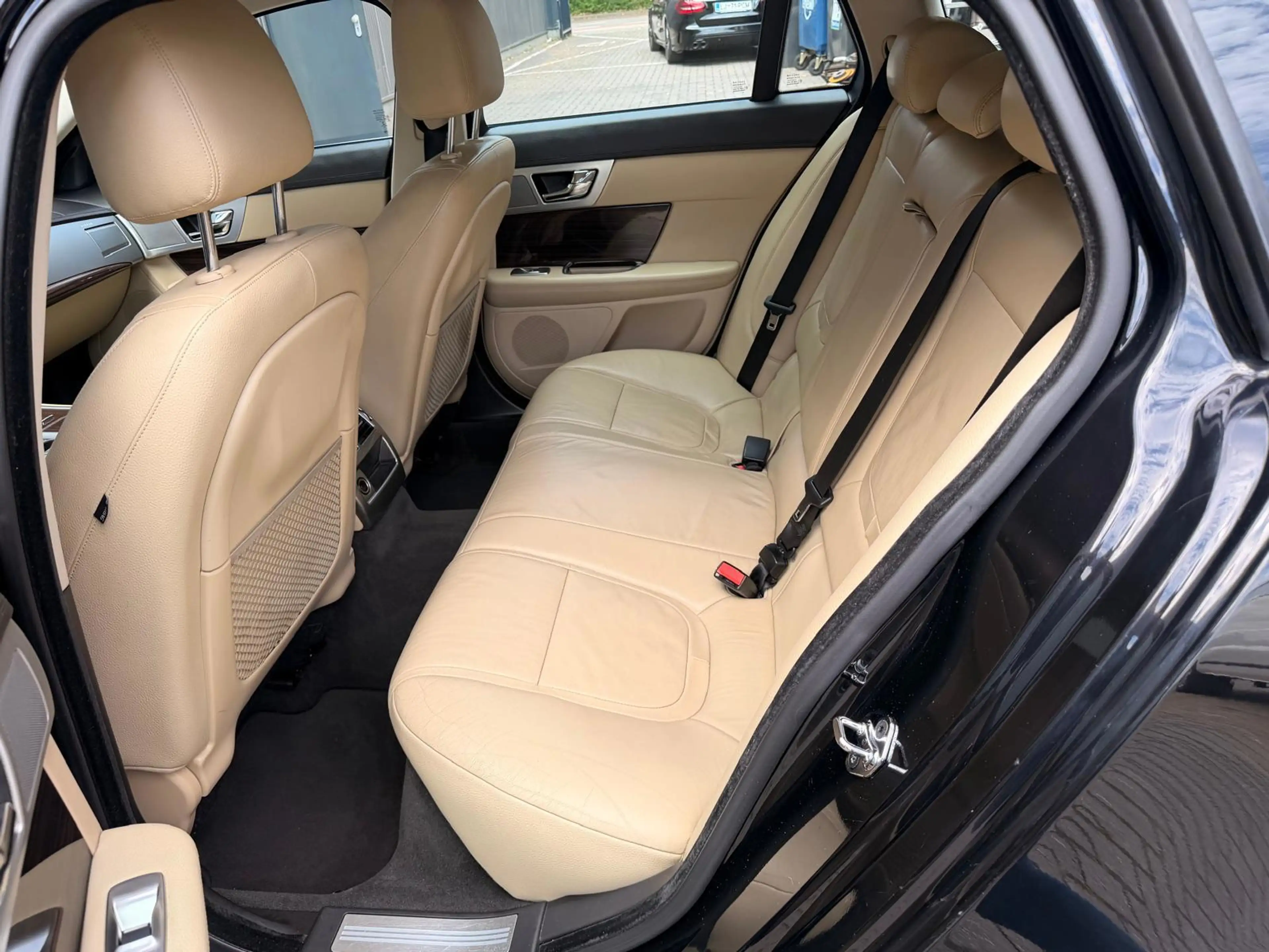 Jaguar XF Sportbrake 2.2D S 200pk|Stoelverwarming|Camera|Cru — photo 9