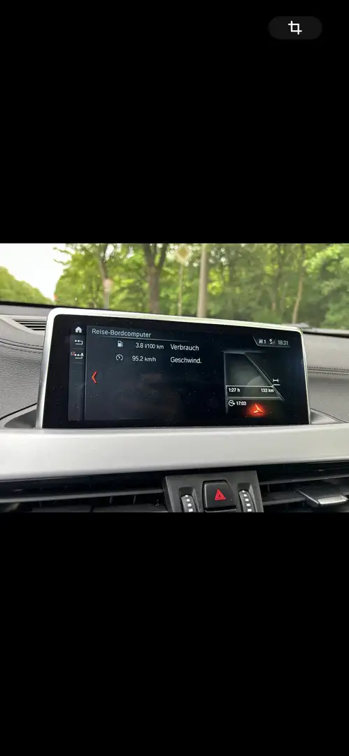 BMW X2 sDrive 18 d Advantage AUT/PARKA/AHK Schwarz - 2