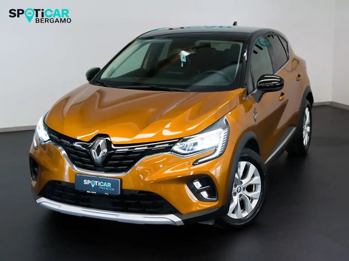 Renault Captur Plug-in Hybrid E-Tech 160 CV Intens Orange - 2