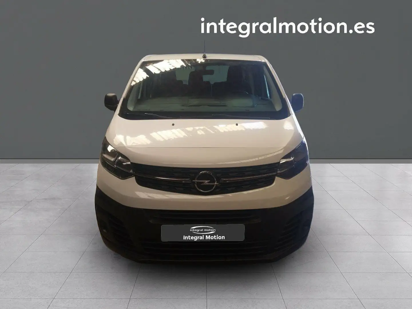 Opel Vivaro Combi 1.5 Diesel 120  L1 Weiß - 2
