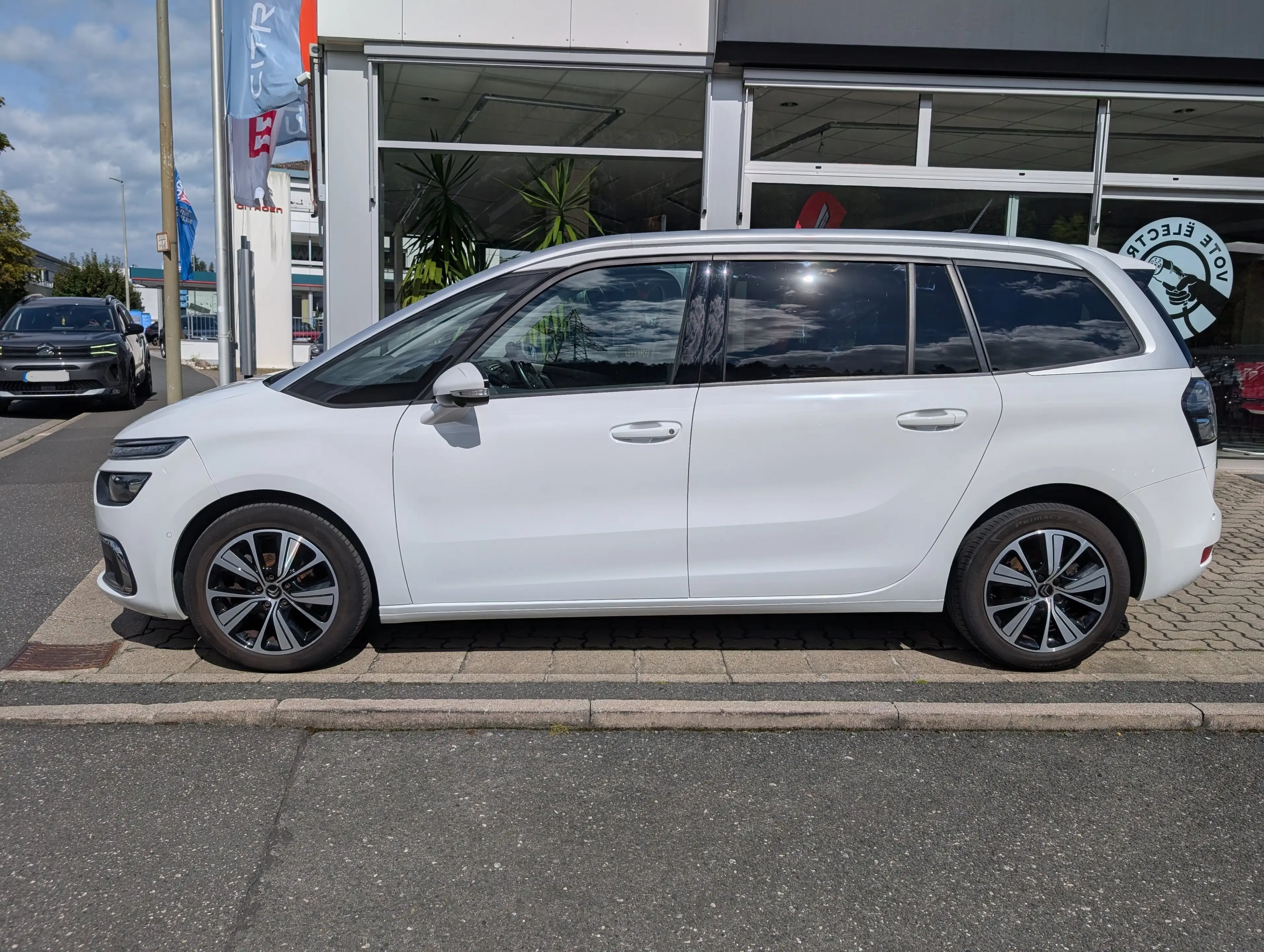 Citroen Grand C4 SpaceTourer PureTech 130 Shine *AHK*Kamera*SHZ* — photo 4