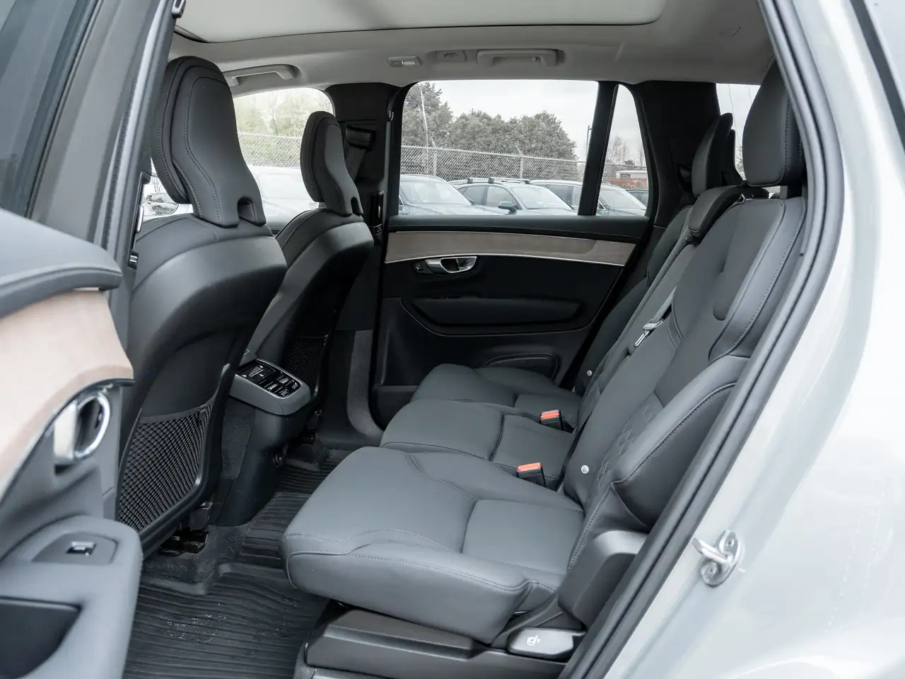 Volvo XC90 снимка Volvo XC90