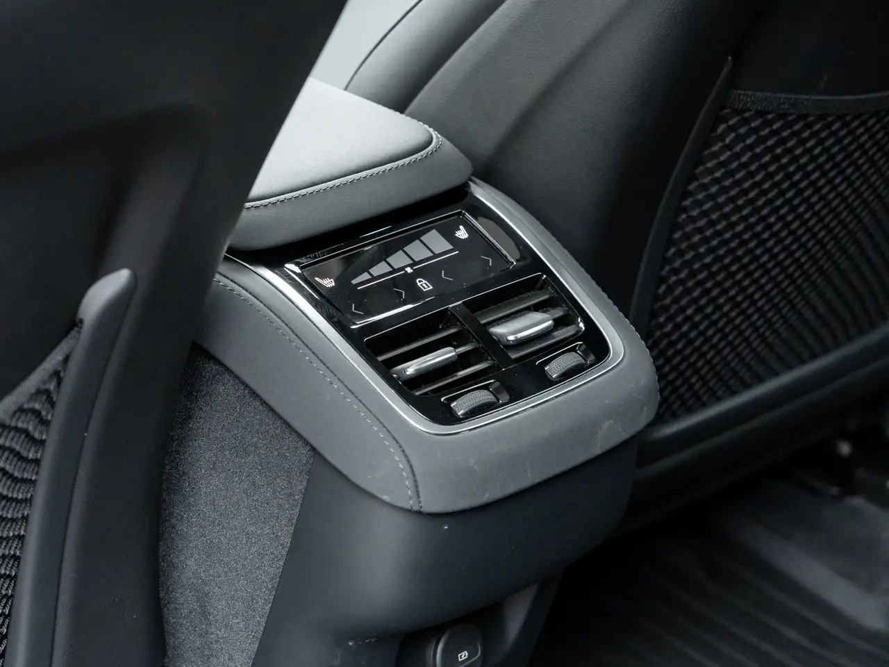 Volvo XC90 снимка Volvo XC90